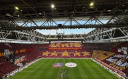 GALATASARAY TARAFTARINDAN ÖZEL KOREOGRAFİ: MOURİNHO VE FENERBAHÇE'YE GÖNDERME