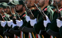 İRAN'DA 14 ASKER HAYATINI KAYBETTİ
