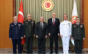 TBMM BAŞKANI KURTULMUŞ MİLLİ SAVUNMA BAKANI GÜLER VE TSK KOMUTA KADEMESİ İLE BULUŞTU