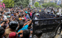 NEPAL HÜKÜMETİ, 19 KİŞİNİN ÖLDÜĞÜ PROTESTOLARIN ARDINDAN SOSYAL MEDYA YASAĞINI KALDIRIYOR