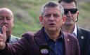 CHP GENEL BAŞKANI ÖZEL, MARMARA KAPALI CEZA İNFAZ KURUMU ÖNÜNDE KONUŞTU