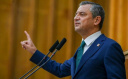 ÖZEL: ATATÜRK'ÜN PARTİSİNE SEÇİM OLMADAN GELECEK ADAMIN ALNINI KARIŞLARLAR