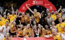VOLEYBOL SULTANLAR LİGİ'NDE VAKIFBANK, ÜST ÜSTE İKİNCİ ŞAMPİYONLUĞUNU ELDE ETTİ