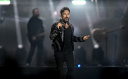 TARKAN, KOÇ HOLDİNG'İN 100. YILI KAPSAMINDA ANKARA'DA KONSER VERDİ