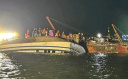 VİETNAM'DA FIRTINANIN ALABORA ETTİĞİ TEKNEDEKİ ÇOĞU TURİST 34 KİŞİ ÖLDÜ