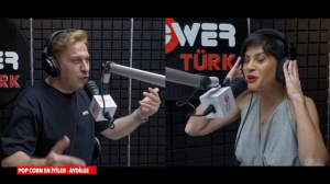 Dolabındaki o kıyafet merak uyandırdı