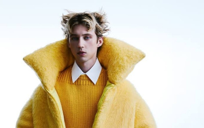 Troye Sivan dördüncü albümü She's the Best'i yayımladı
