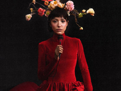 Zeynep Bastık, Dhurata Dora ile 