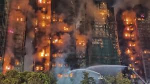 HONG KONG'DA YANGIN FACİASI: ÖLÜ SAYISI 128'E ÇIKTI