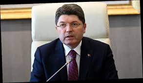 BAKAN TUNÇ DUYURDU: 621 HAKİM VE SAVCININ ATAMASI YAPILDI