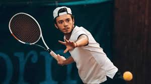 FRANSIZ TENİSÇİ QUENTİN FOLLIOT, 20 YIL MEN CEZASI ALDI