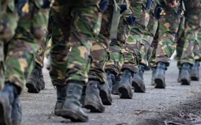 BELÇİKA ZORUNLU ASKERLİĞİ YENİDEN DEĞERLENDİRİYOR