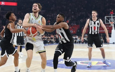 TÜRKİYE SİGORTA BASKETBOL SÜPER LİGİ PLAY-OFF SERİSİNDE FİNALİN ADI BELLİ OLDU