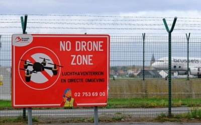 BELÇİKA'DA LİEGE HAVALİMANI'NDA TRAFİK BİR KEZ DAHA ŞÜPHELİ DRON NEDENİYLE AKSADI