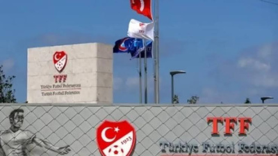 SÜPER LİG'DE ESKİ DÜZENE DÖNÜLDÜ