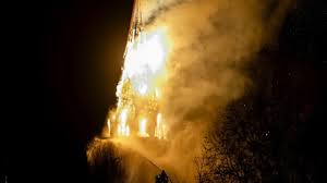 154 YILLIK KİLİSEDE YANGIN