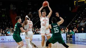 ÇBK MERSİN YARI FİNALDE