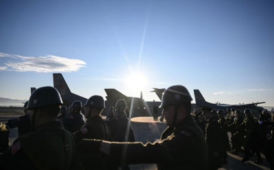 TÜRKİYE ŞEHİTLERİNİ UĞURLUYOR