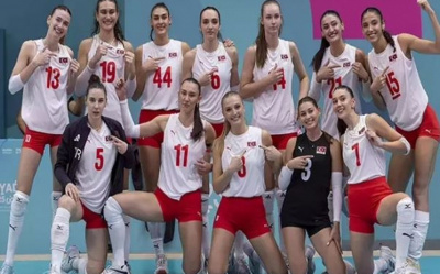 FİLENİN SULTANLARI İKİNCİ MAÇINDA İRAN'I 3-0 YENDİ