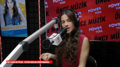 Ceylin Arslan spontane bir mash-up patlattı ve yayının havası bir anda değişti.