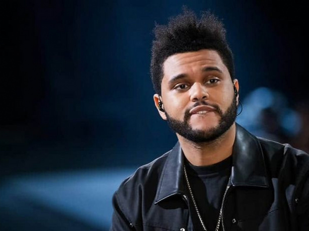 The Weeknd Juno Ödülleri  Açılış  Töreni'nden 3 ödülle ayrıldı.