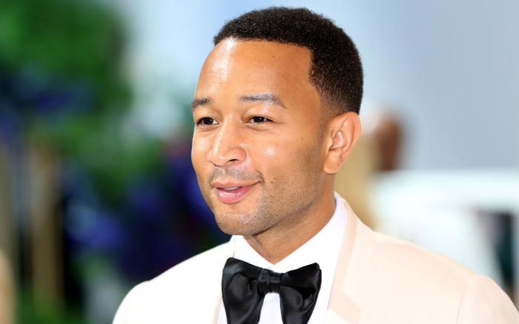 John Legend :'Yaşayan en seksi adam\"