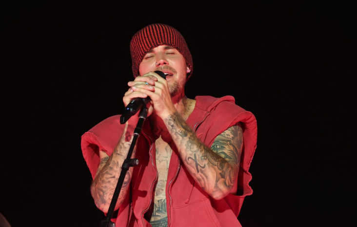 ustin Bieber, Dünya Kupası finali devre arası şovunda