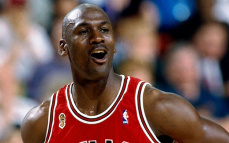 Michael Jordan'dan da destek var.