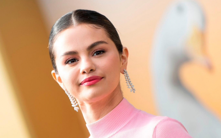 Selena Gomez yeni albüm üzerinde çalışıyor