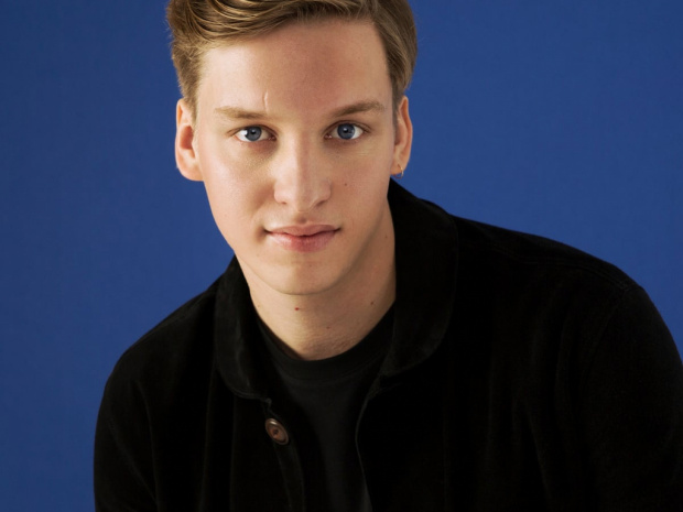 George Ezra bu hafta yeni single ile geri dönüyor