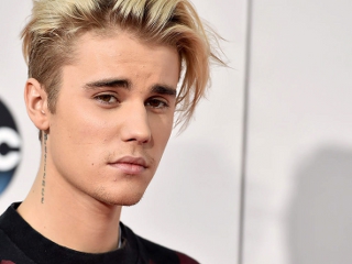 Justin Bieber yeni şarkısını yayınladı