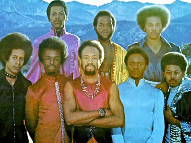 Earth, Wind & Fire You Want My Love 'ın yeni versiyonunu yayınlayacak