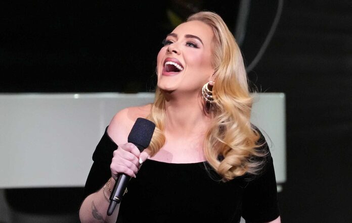 Adele Las Vegas konserlerine yeni tarihler ekledi