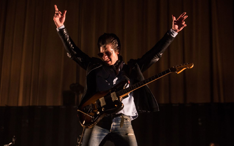 Arctic Monkeys, Meksika konserini kısa film tadında bir belgeselle paylaştı.