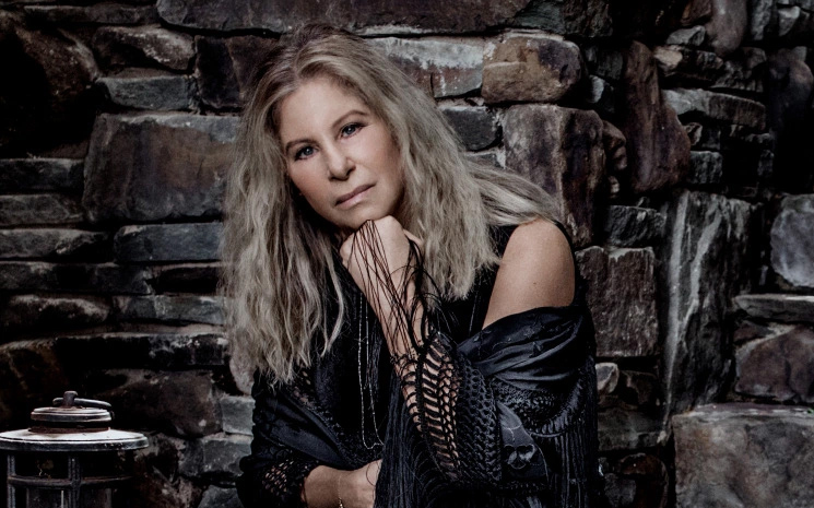 Barbara Streisand'tan politik şarkı