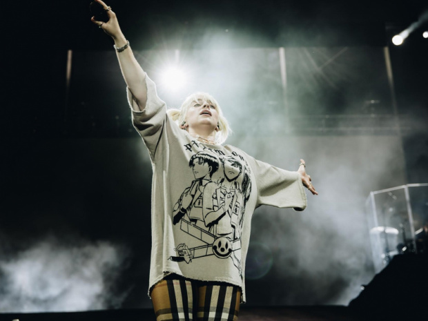 Billie Eilish Glastonbury Festival 2022'de ana sahnede