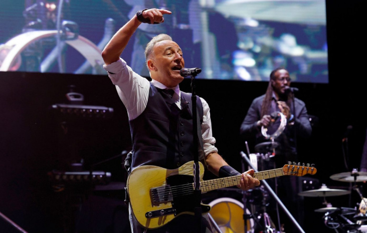 Bruce Springsteen yeni tur tarihlerini açıkladı