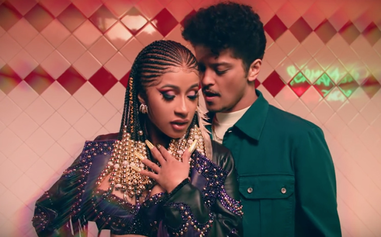 Cardi B ve Bruno Mars bir kez daha bir arada.