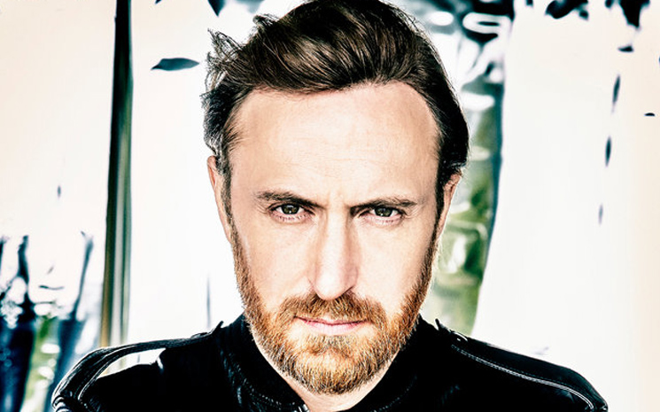 David Guetta Raye işbirliği yayınladı.