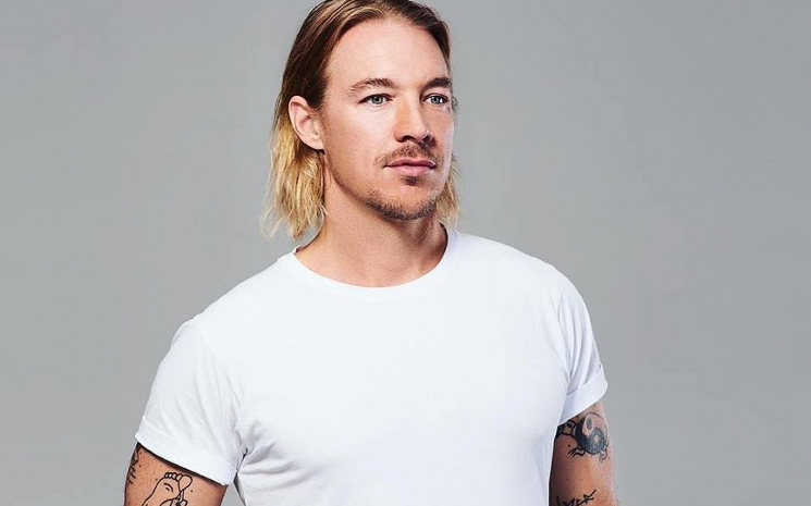 Diplo, üçüncü kez baba olduğunu doğruladı.