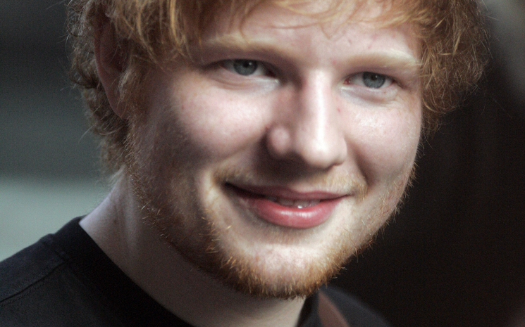 Ed Sheeran'dan bağış