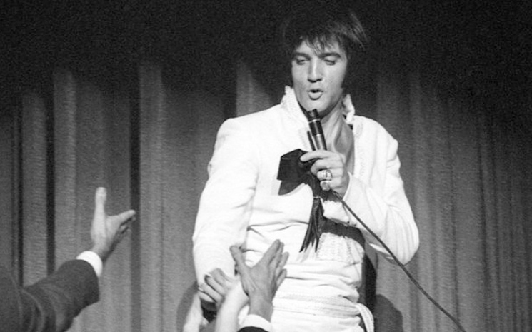 Elvis Presley 50.Yıl Koleksiyonları yayında.