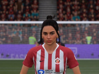 'FIFA 21'in yeni güncellemesinde Dua Lipa da var