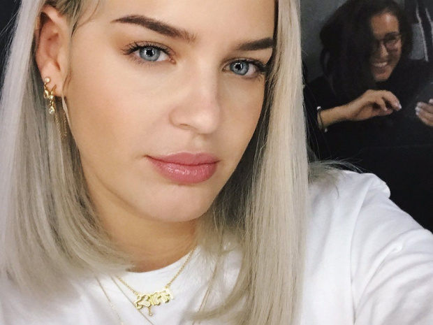 Anne-Marie'den  ,Little Mix'e övgü