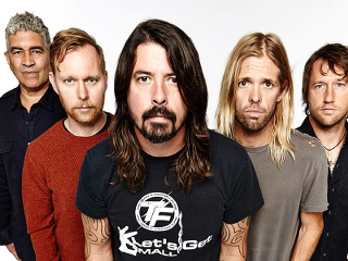 Foo Fighters'dan yeni single alarmı geldi.