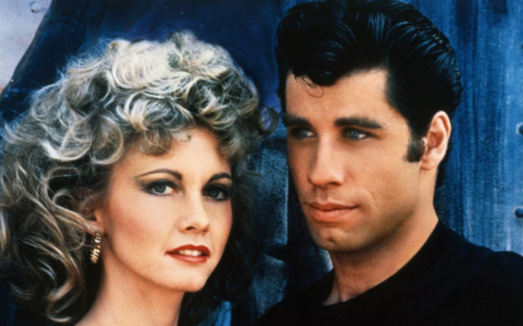 Grease diziye uyarlanıyor!