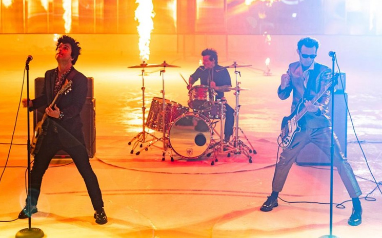 Green Day'in yeni şarkısı yayınlandı.