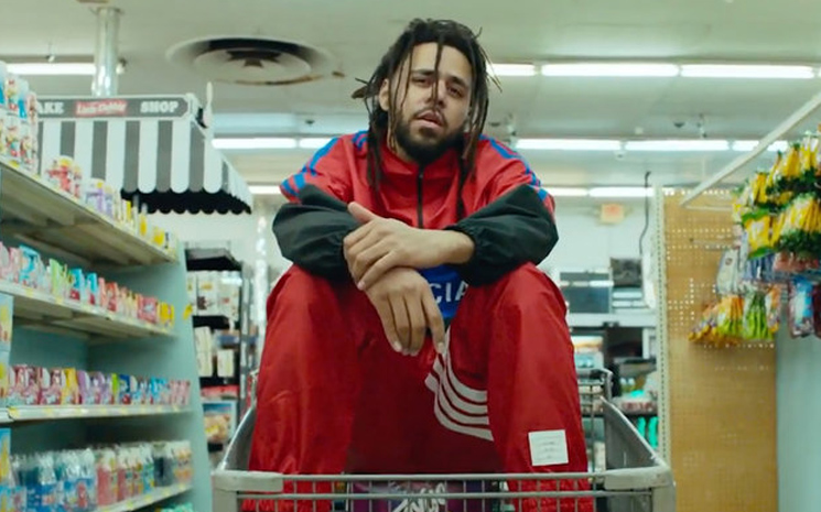 J.Cole, hit şarkısı Middle Child'a klip çekti