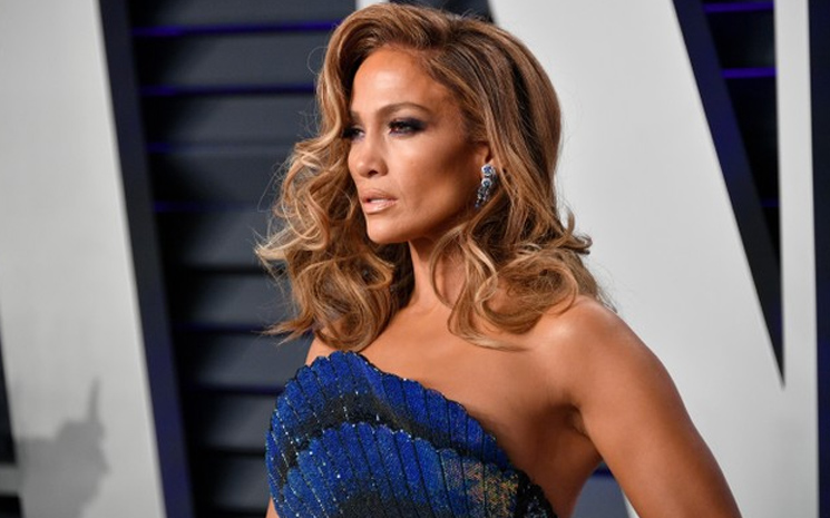 Jennifer Lopez filminin çıkış tarihini paylaştı
