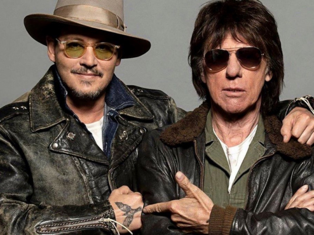 Johnny Depp,Jeff Beck  'in son albümü için işbirliği yapıyor